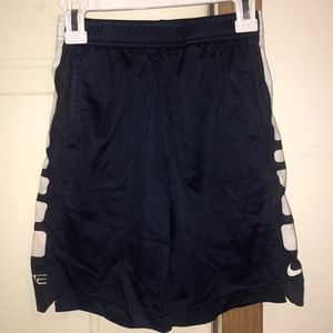 Size 7 Nike Elite Basketball Shorts